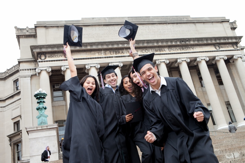 Hispanic Scholarship Fund hace posible que los estudiantes DACA tengan el derecho a solicitar una beca para la universidad