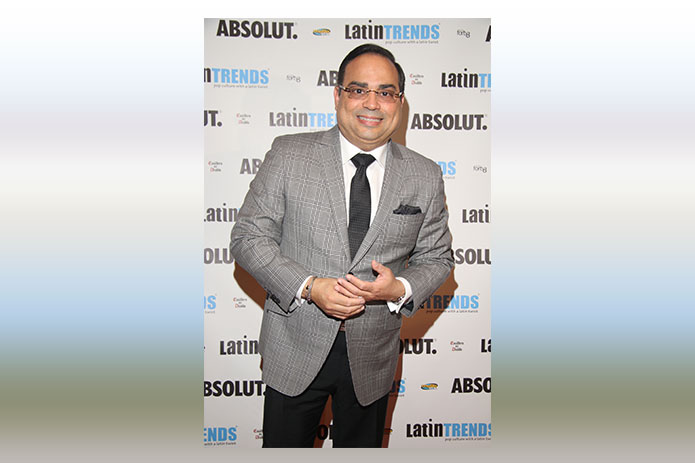 GRAMMY Winner Gilberto Santa Rosa Hosted LatinTRENDS End of Summer Labor Day Industry Event