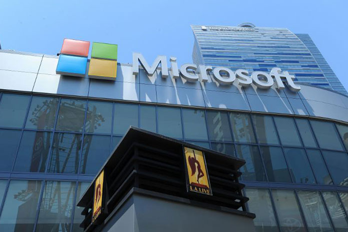 (Spanish) L.A. LIVE, sede de conciertos y premiaciones cambia de nombre a Microsoft Theater