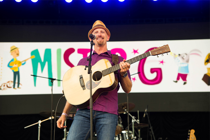 Enjoy! Latin Grammy Award Winning Children’s Musician Mister G Releases Bilingual Song ‘Gozar’ From His Upcoming Album Mundo Verde/Green World