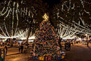 10 maneras brillantes para disfrutar las Noches de Luces de San Agustín en esta época festiva