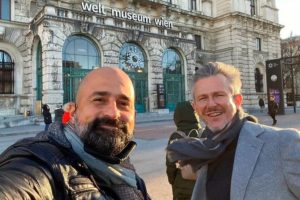 Mexican artists hacked audio guides of the Vienna Museum to recover the Crown of Moctezuma