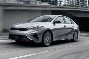 Kia anuncia los precios y especificaciones del Forte 2023