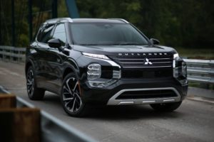El nuevo Mitsubishi Outlander PHEV fue nombrado ‘Auto Verde Familiar del 2023’