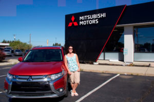 Historias: La empresaria que conduce un Mitsubishi Outlander a increíbles nuevas longitudes