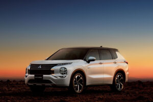¿Por qué todos son verdes? Sea cual sea el color del Mitsubishi Outlander híbrido enchufable que elija