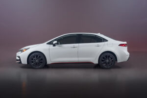 Prueba: Toyota Corolla Híbrido del 2023, el típico caballito de batalla para el trajín diario