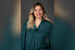 María Fernández de Sony Music Latin recibe el Prestigioso Premio en la Gala Anual de los RIAA Honors