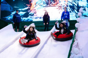 Carnival de Nieve Brinda una Experiencia de Invierno un Mundo de Maravillas al Sur de la Florida a Partir del 23 de Noviembre