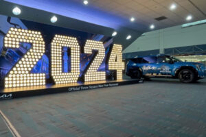 Kia recibirá el Año Nuevo temprano con una gira nacional por los icónicos números del Año Nuevo de Times Square 2024