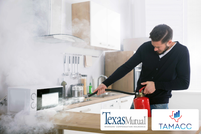 TAMACC y Texas Mutual Insurance instan al público a priorizar la seguridad en esta temporada navideña
