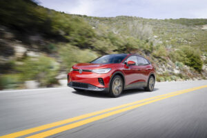 El Volkswagen ID.4 del 2024 obtiene el honor de ser la mejor elección de seguridad del IIHS
