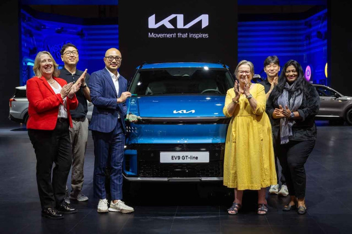 El ‘Women’s Worldwide Car of the Year’ entrega a Kia el premio al Mejor Auto del Mundo por el EV9