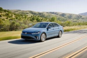 Volkswagen presentó el actualizado Jetta del 2025