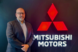 Mitsubishi Motors asciende a Vossenberg y Scarboro a vicepresidente regional