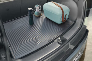 Kia ha desarrollado el primer accesorio para automóviles del mundo fabricado con plástico extraído de la Gran Isla de Basura del Pacífico