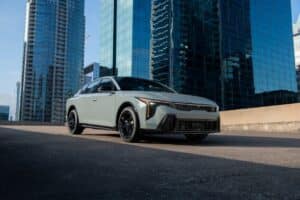 Kia América crea el primer configurador de autos en Tik Tok