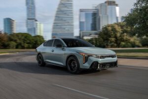 El Kia K4 del 2025 recibe la máxima calificación de seguridad