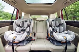 El Volkswagen Atlas y el ID. Buzz del 2025, fueron reconocidos en la lista de los mejores autos por sus asientos 