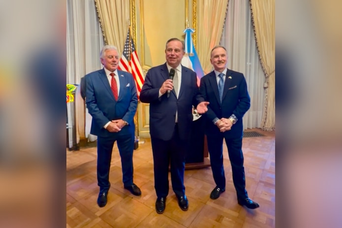 Christopher Ruddy Strengthens Washington–Buenos Aires Media Hub: Strategy and Networking at Palacio Bosch