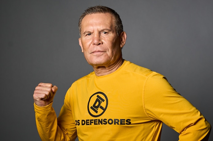 Boxing Legend Julio César Chávez Joins Forces with Los Defensores in 2026 Creative Campaign