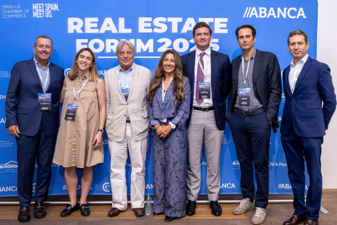 Abanca USA Drives The Debate on The Future of The Real Estate Market in South Florida